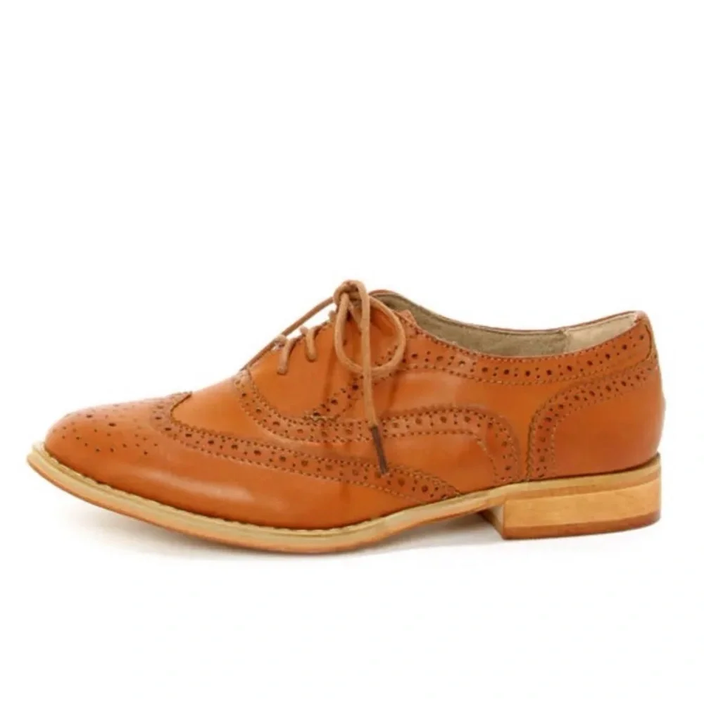 Wanted Tan Oxfords Loafers Size 7